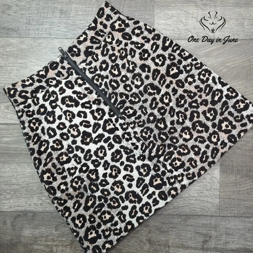 Topshop Leopard Jacquard Mini Skirt Metallic Animal Print Textured Size 2